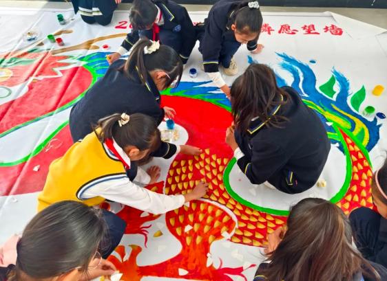 关注丨热辣滚烫龘开新学期