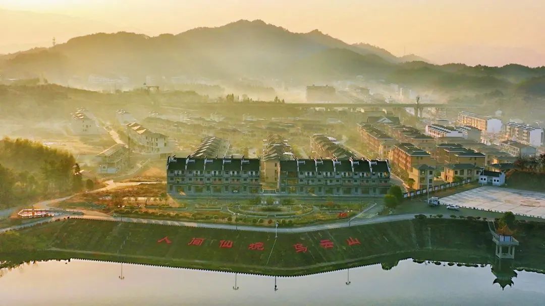 踏春赏青来英山上春山