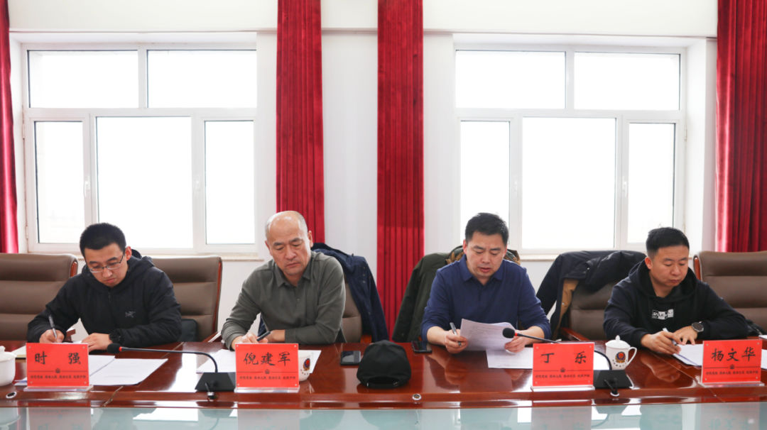 厅交管局党委委员,事故对策指导支队支队长倪建军一行深入阿拉善盟