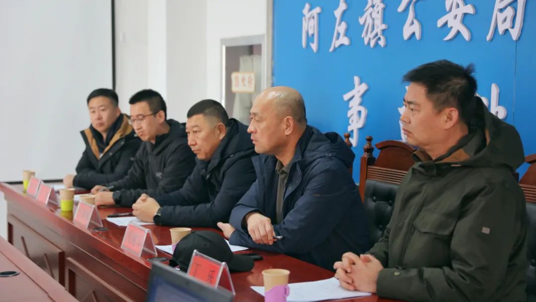 厅交管局党委委员事故对策指导支队支队长倪建军一行深入阿拉善盟督导