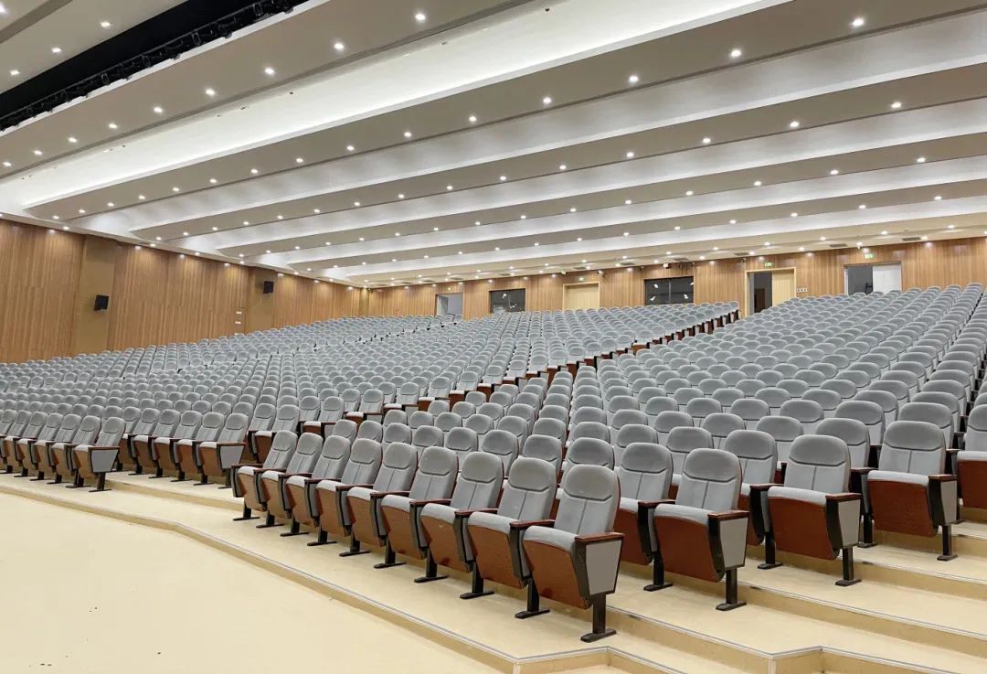 关注|即墨四中新校区正式启用!_澎湃号·政务_澎湃新闻-the paper