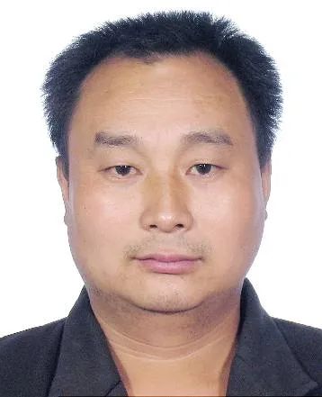 刘经初身份号码:43312919641115****住址:湖南省桑植县瑞塔铺镇瑞市居