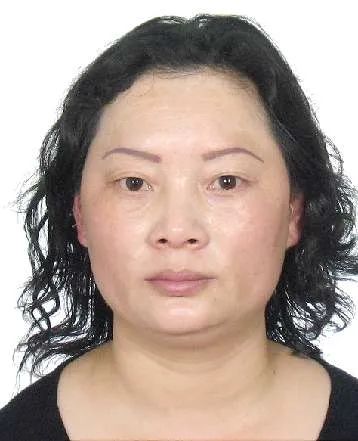 张月珍身份证号码:43082219680629****住址:湖南省桑植县瑞塔铺新村坪