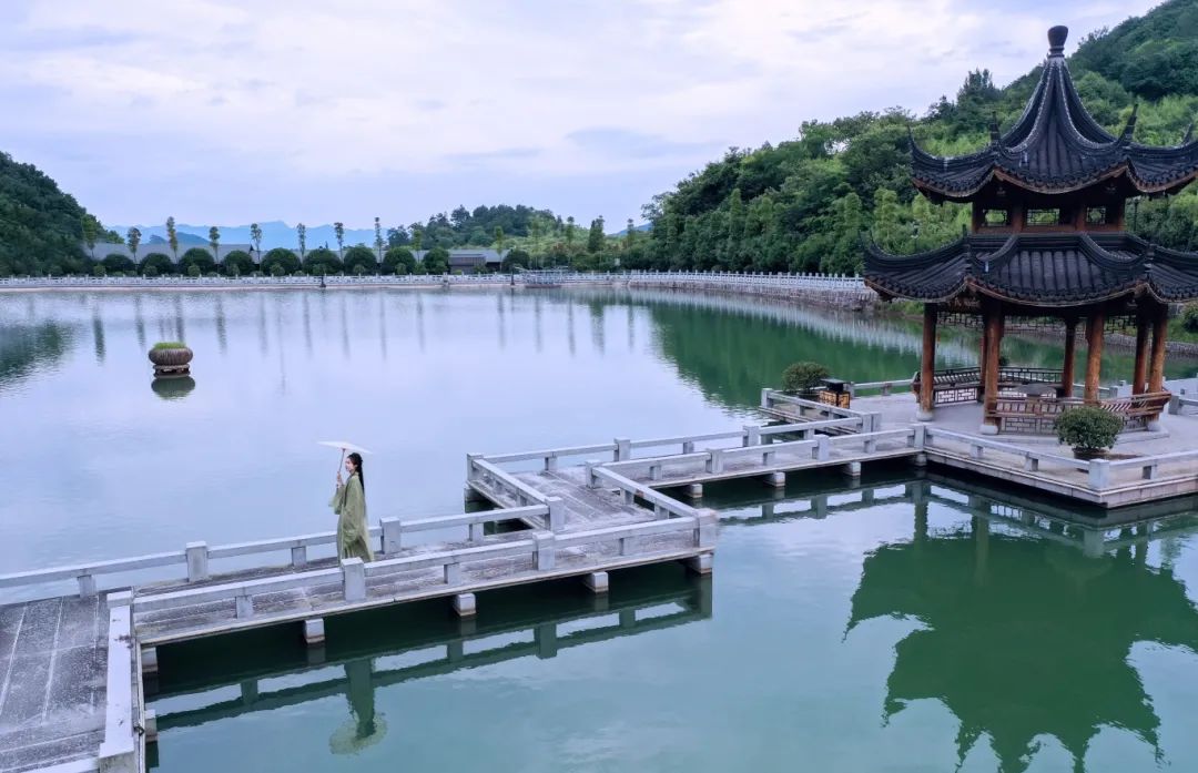 诸暨沉香湖景区图片