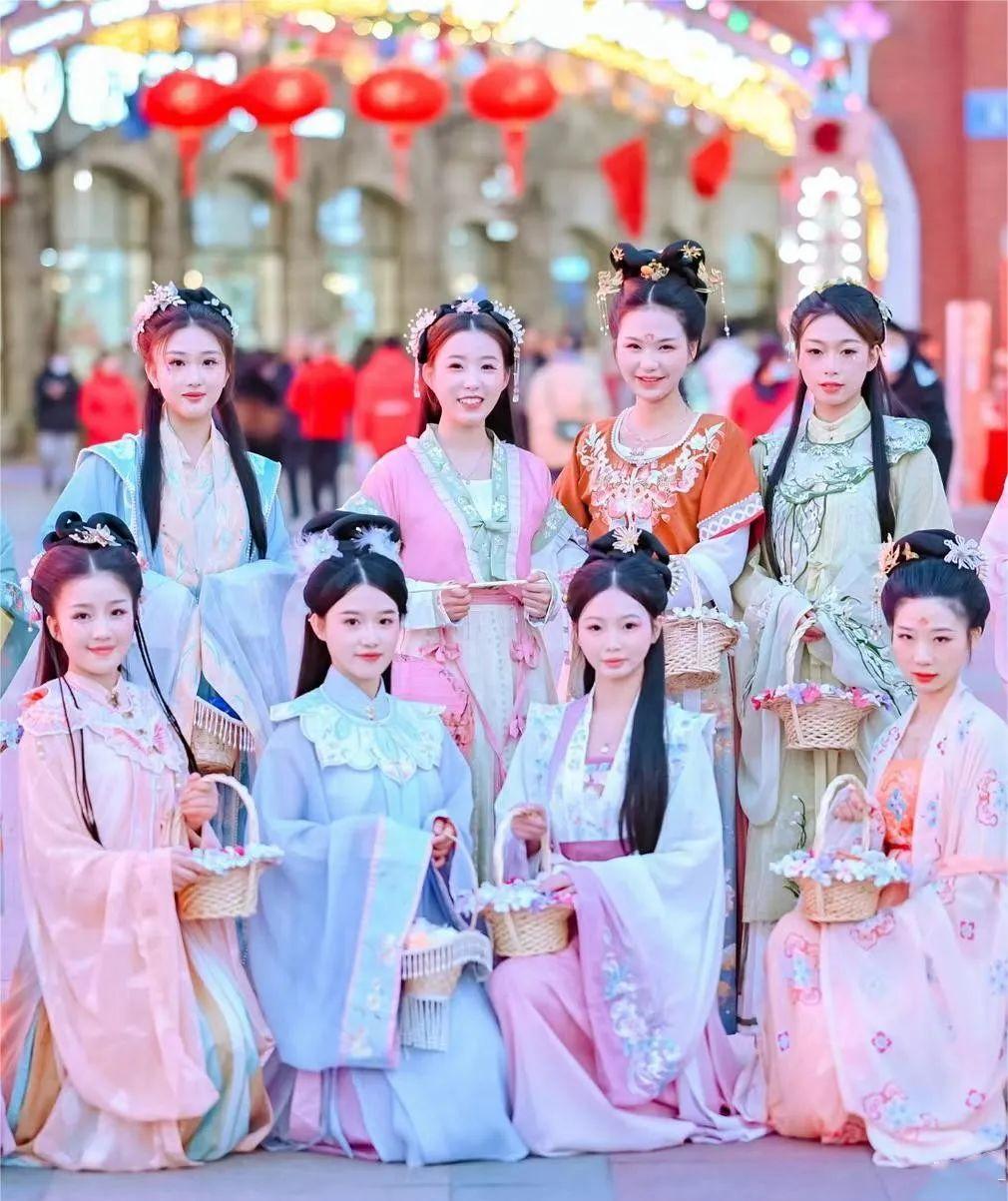 汉服旗袍t台秀报名!期待最美的你!_澎湃号·政务_澎湃新闻-the paper