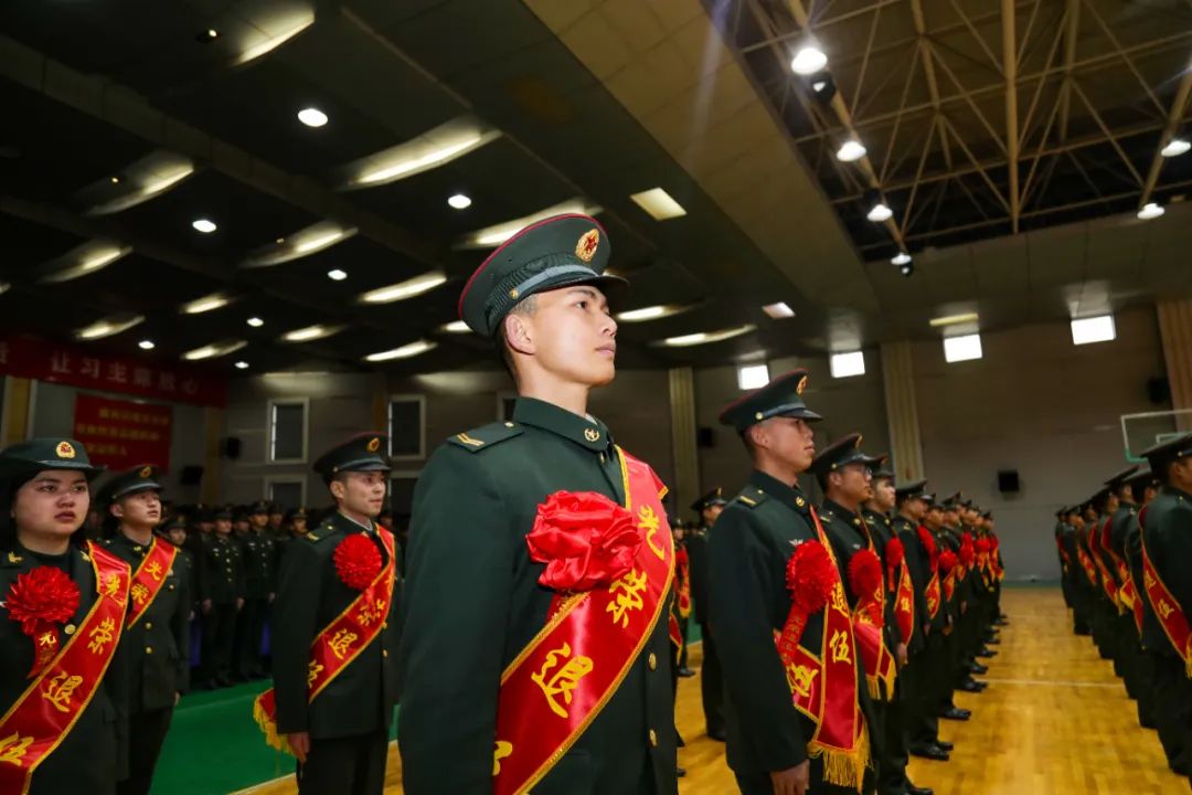 命令,退役!