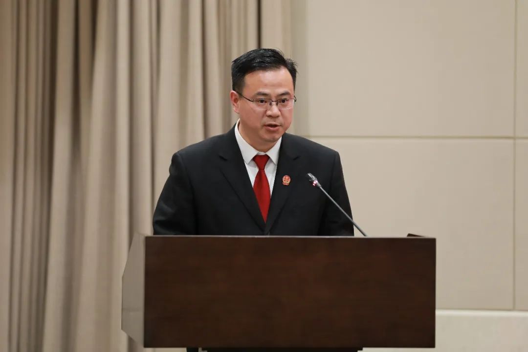 夏泽良许亦军报告重点梳理了松江区调解组织体系建设,调解工作运行