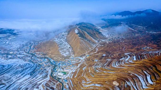 榆中云雾缭绕 光影氤氲 每一帧都如诗如画!