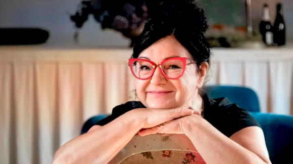 这导演什么来头,"简历比我命还长"_澎湃号·政务_澎湃新闻-the paper