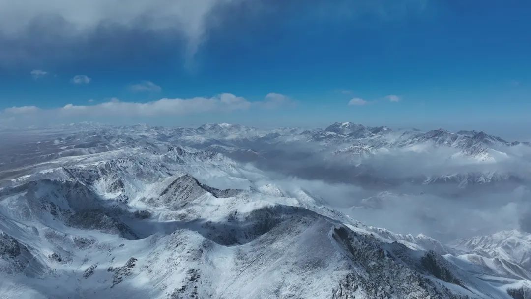 赞美祁连山雪景图片