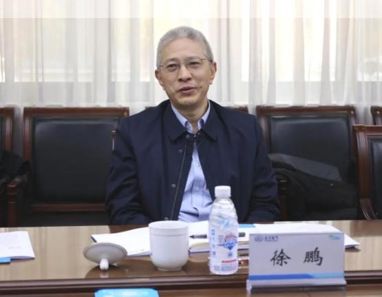 3月2日,集团公司党委书记,董事长徐鹏一行到访东方武核交流访问.