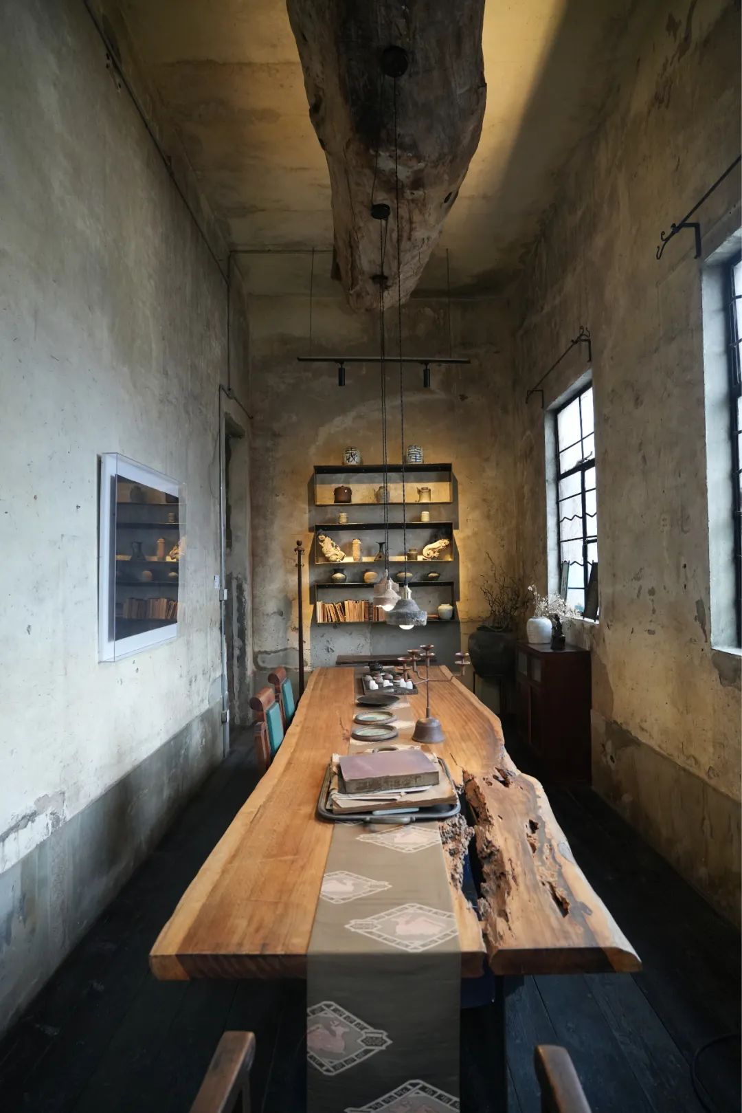 2022年,柯海琦把工作室从南昌路搬到南翔,租下了翔黄路上的一栋老厂房