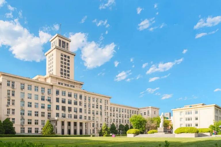 冲刺百天:南开大学校长陈雨露为你加油!