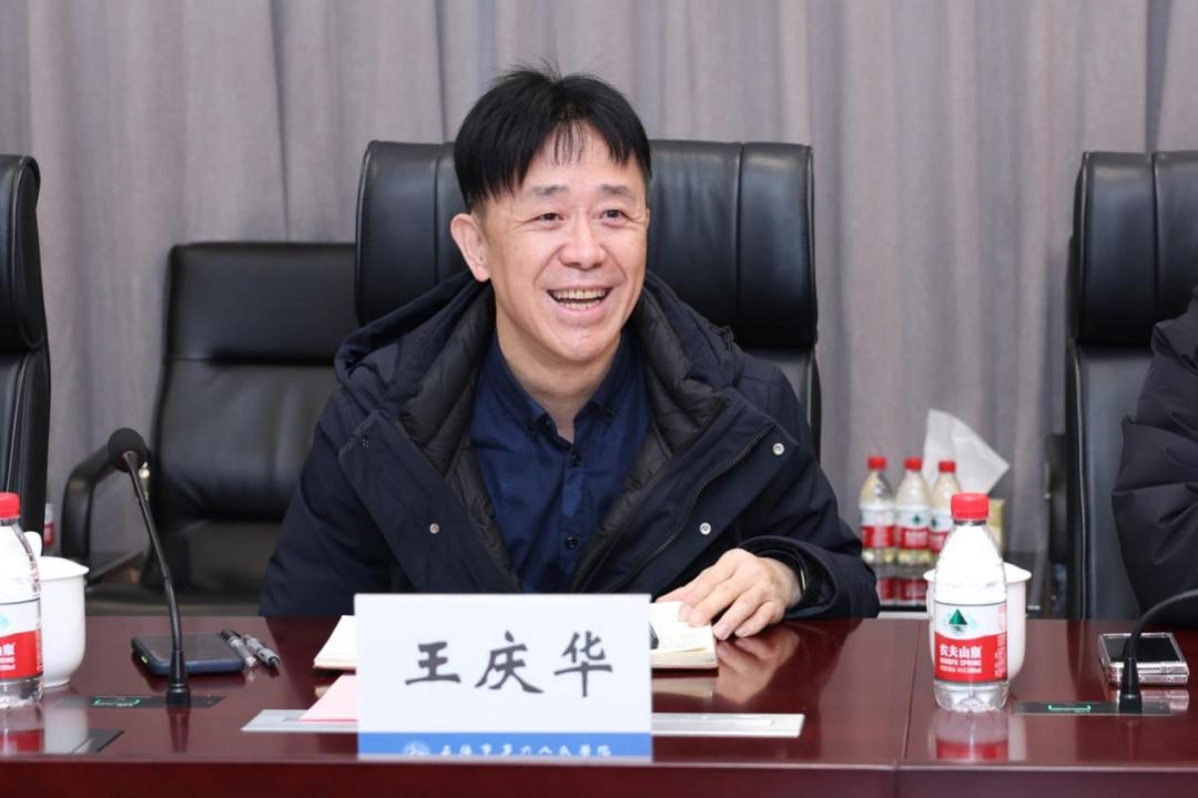 岁末年初,龙启新境——彭一浩带领上海市医疗人才"组团式"援藏工作队