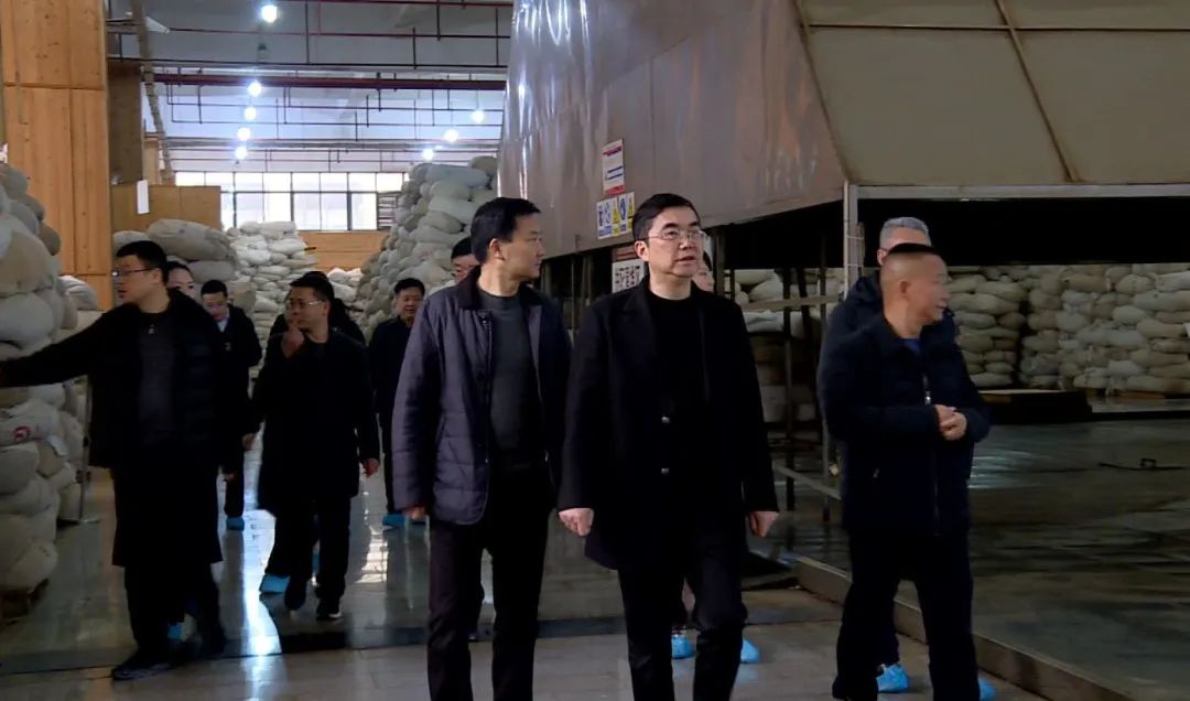 调研现场石峰岗一行先后来到湖南金源新材料股份有限公