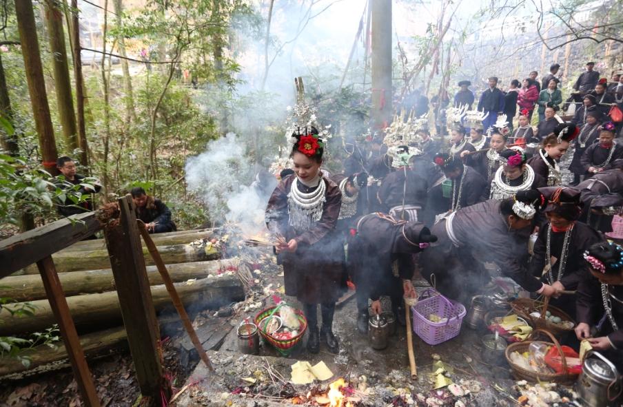 苗族二月二祭桥节图片