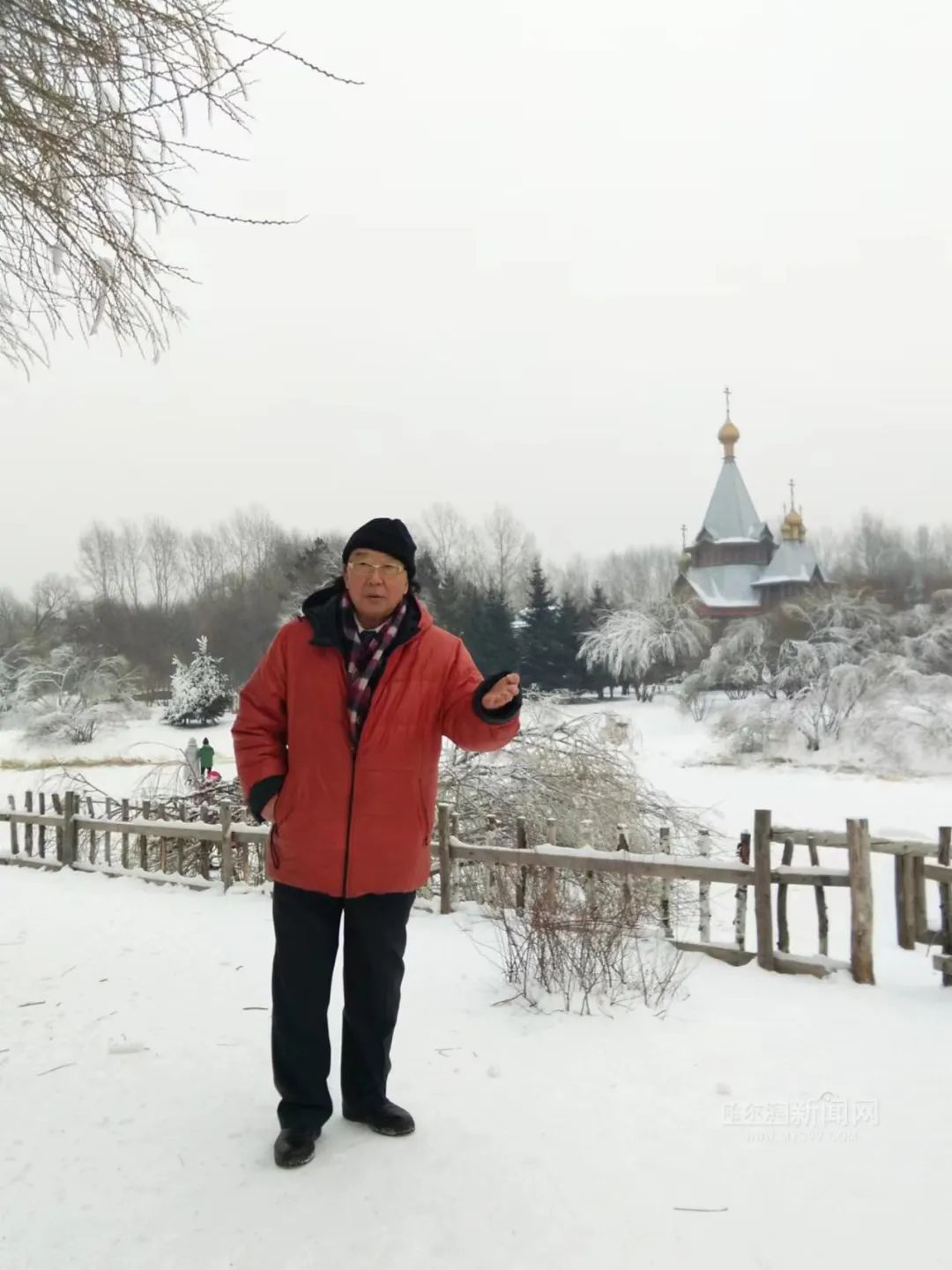 【哈尔滨冰雪】84岁的陈恩龙,哈尔滨年龄最大的冰雪公益志愿者_澎湃号