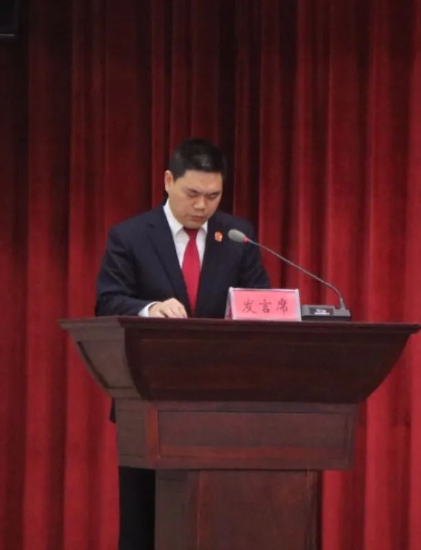 百舸争流乘势上争先进位走前列嘉鱼县人民法院召开2023