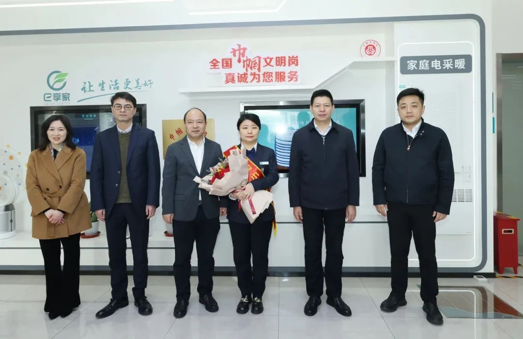 市委书记仲旭东在调研妇女儿童工作时强调用心用情用力开创妇儿事业新