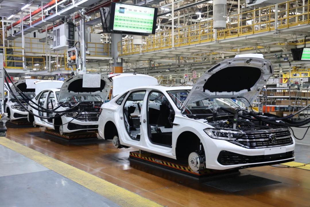 春之声丨走进一汽-大众成都分公司,看诚意之作"速腾"_澎湃号·政务