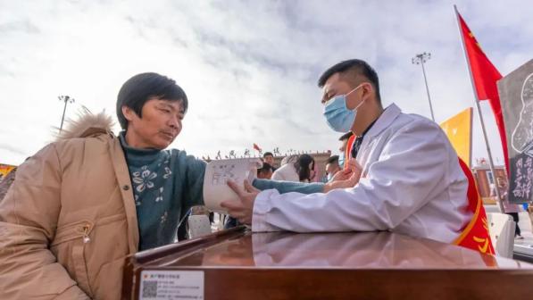 酒泉卫星发射中心传承雷锋精神助推航天梦想