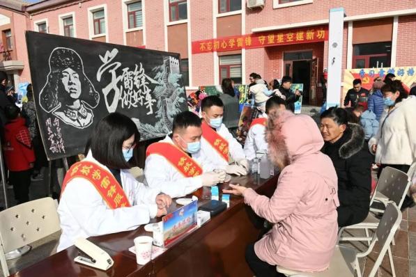 酒泉卫星发射中心传承雷锋精神助推航天梦想