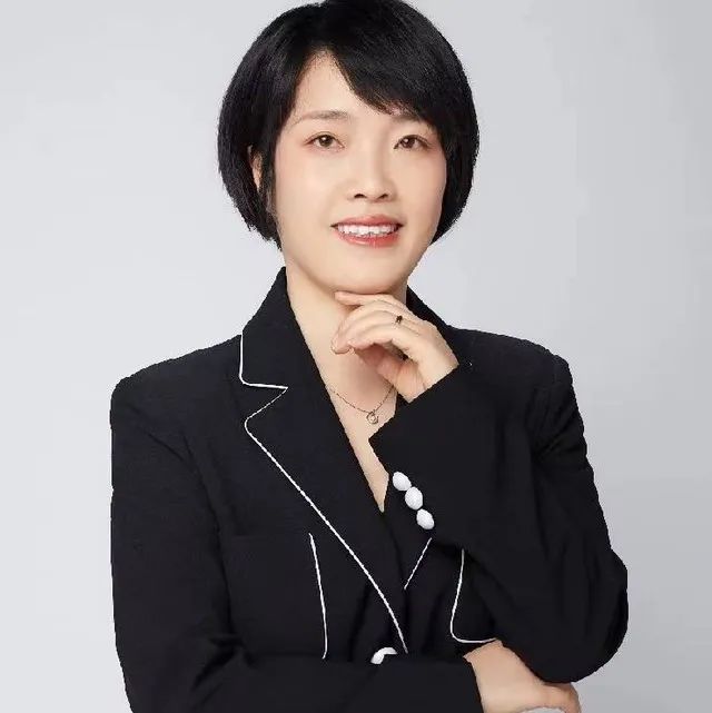 女会员风采吴莉琴律师是关乎爱和希望的事业