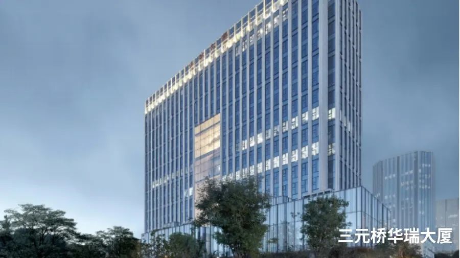 在招商银行深圳分行,通过建筑底部及中部的