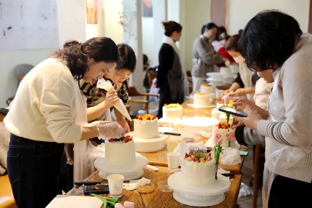 "魅力巾帼61幸福加焙"—来自法院的"她"甜度爆表!