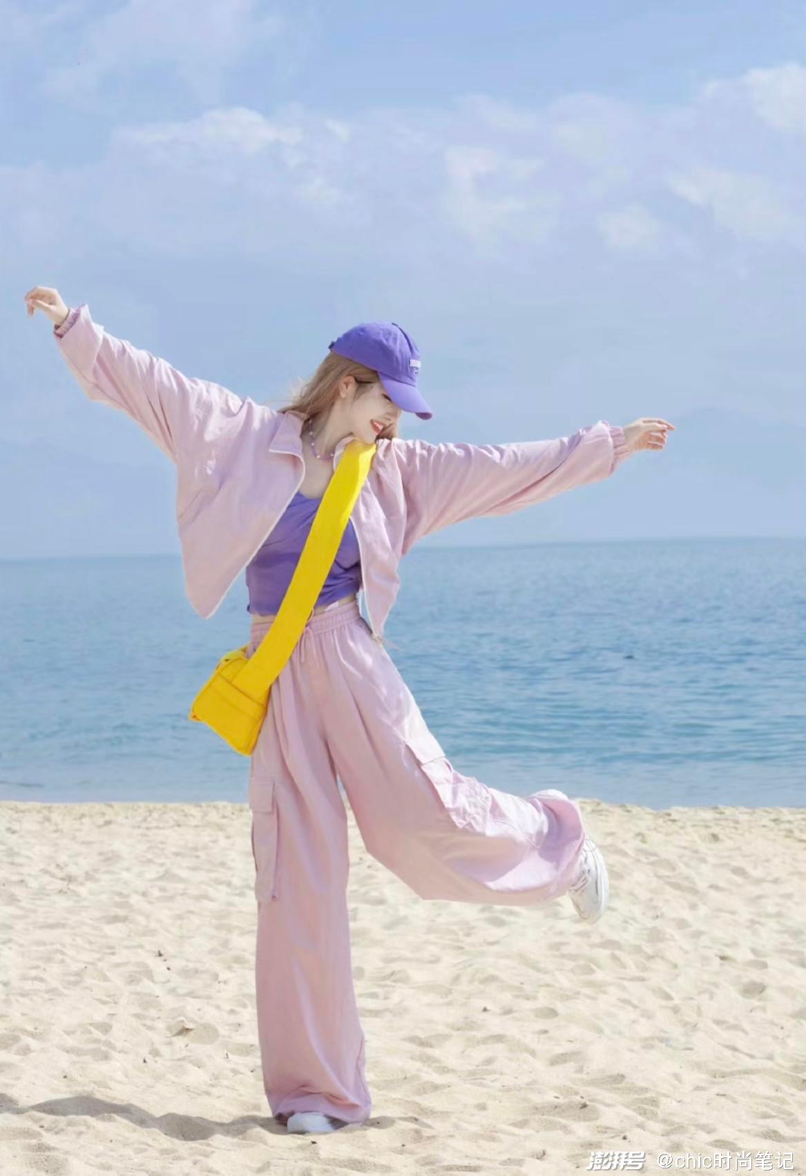 春日里的三种不同穿搭,优雅或俏皮或慵懒_澎湃号·湃客_澎湃新闻-the