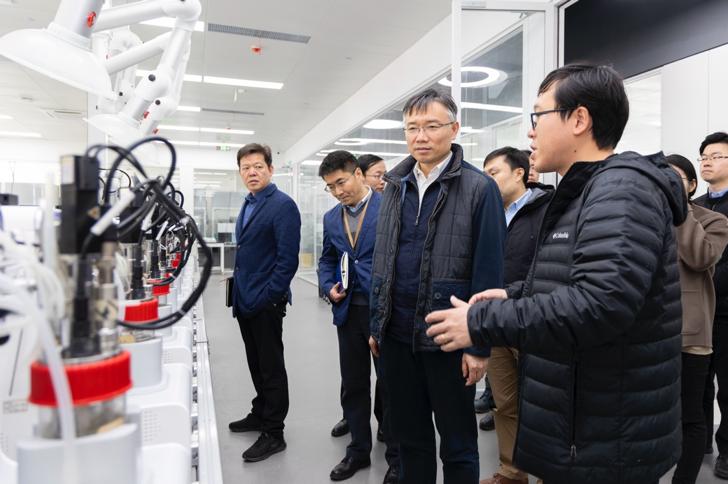 12.2%_澎湃号·政务_澎湃新闻-the paper