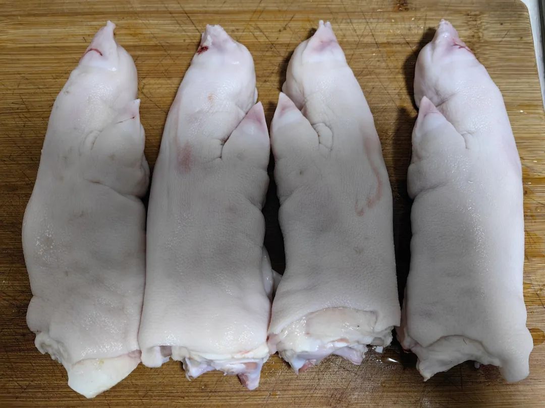 简单几步,get家庭版爆汁猪蹄!