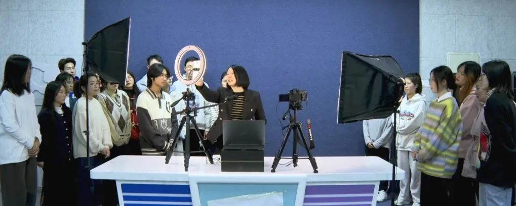 校长陈积明带队调研量子科技长三角产业创新中心_澎湃号·政务_澎湃