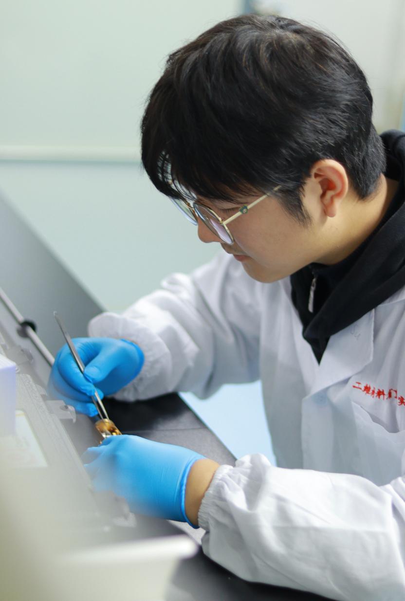 李鑫:"不断地试错中取得进展是一件令人开心的事情!