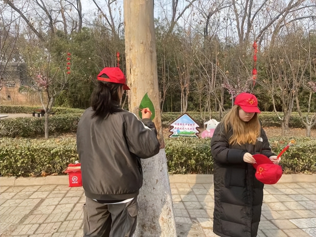 保定动物园绿林彩绘照亮古园新颜值