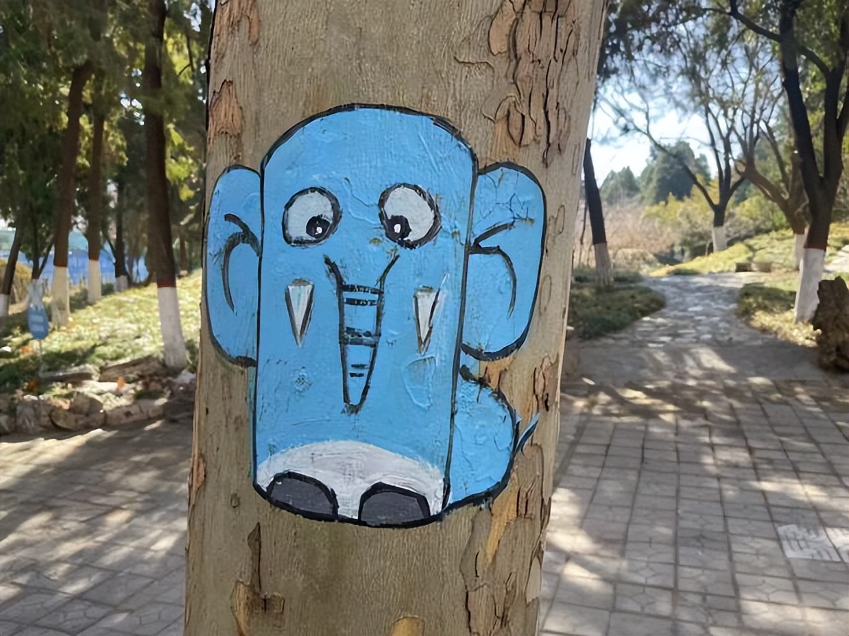 保定动物园绿林彩绘照亮古园新颜值