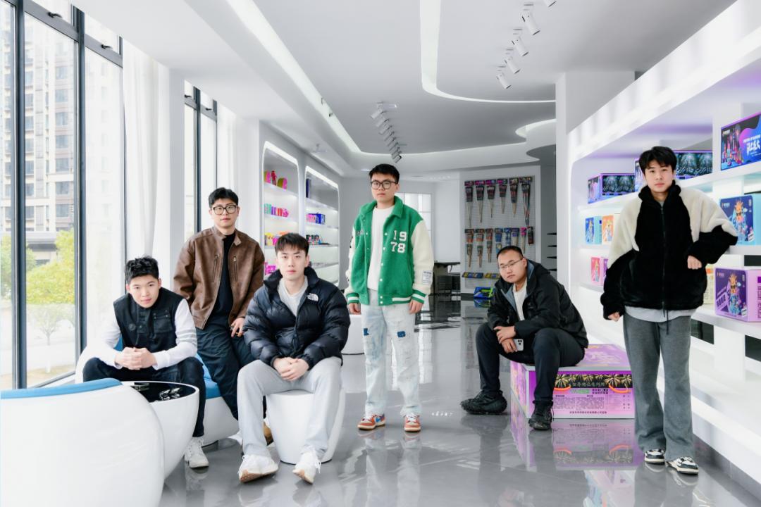 浏阳青和力丨儿时看烟花如今来创业六个东北00后闯入浏阳烟花圈