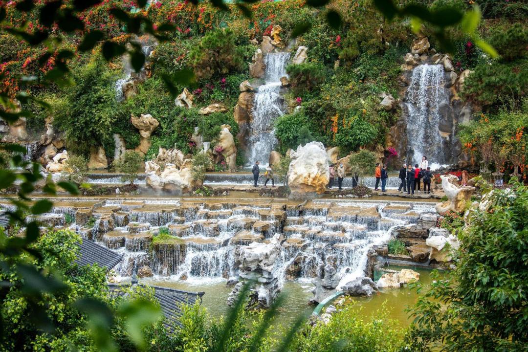 高州粤龙山风景区介绍图片