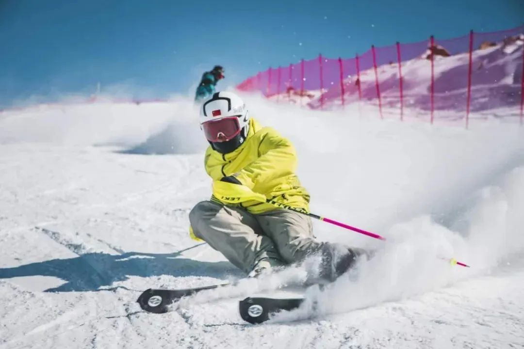 顶门滑雪党图片