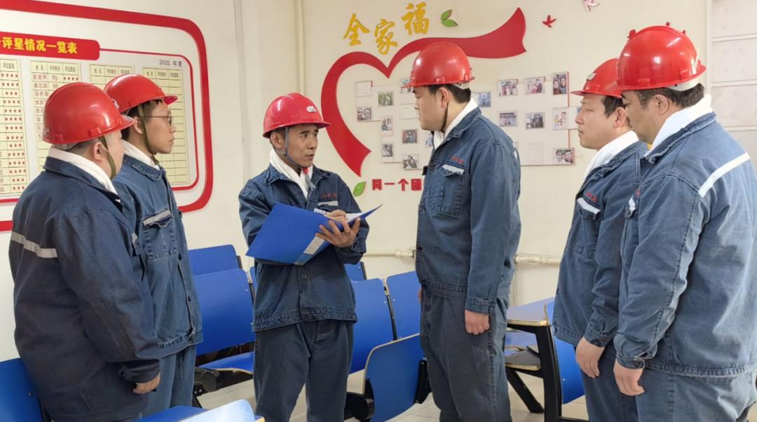 全国人大代表杨会军加大对薄煤层主焦煤老矿区政策扶持力度