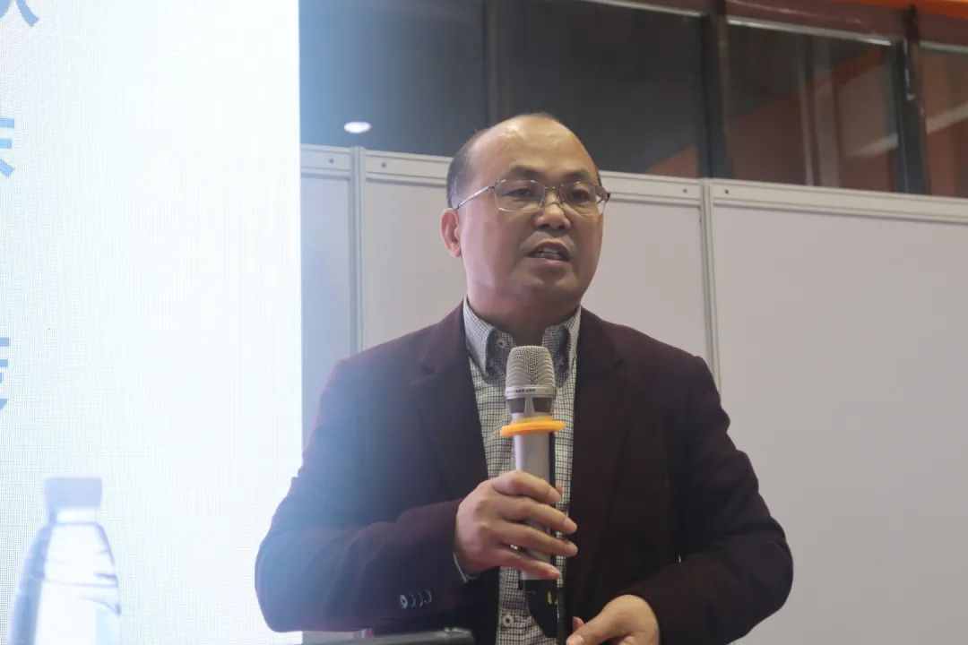 教授演讲题目:石化污水治理面临的问题与挑战孙俊 苏州普希环保科技