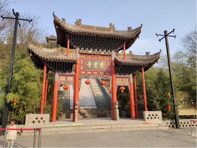 景点推介:南樊镇沸泉村紫云寺土特产推荐:绛县大樱桃,绛县山楂,华茸鹿