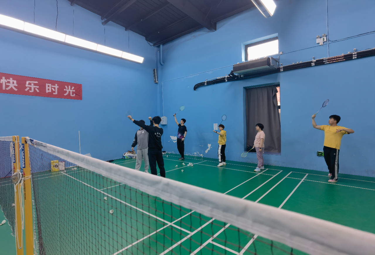 打羽毛球,体验非遗,学跳舞,在河东青年夜校不止可以学这些_澎湃号