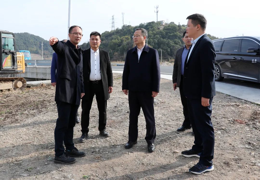 陈晨调研三门四好农村路建设工作