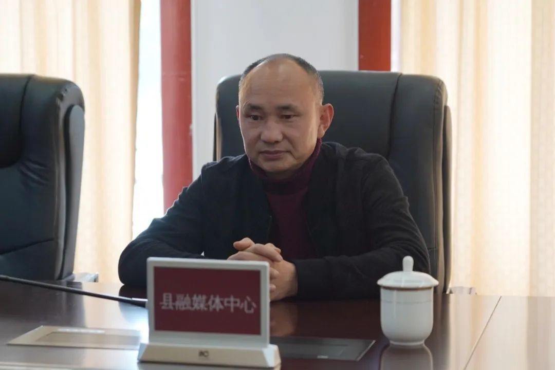 筠连县法院召开执行工作新闻通气会