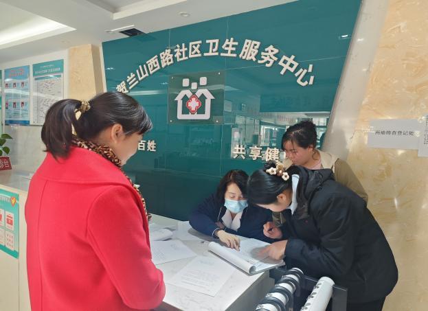 关爱女性呵护健康芦花苑社区组织开展育龄妇女两癌筛查工作