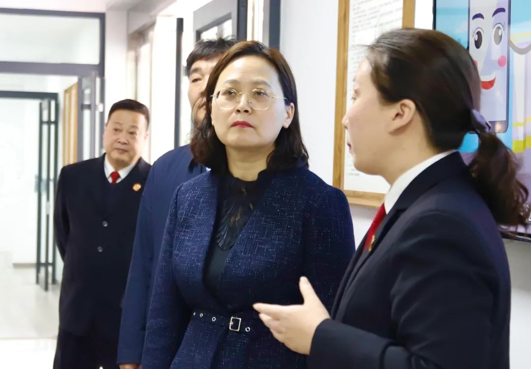 李红芬到解放区法院调研_澎湃号·政务_澎湃新闻-the paper