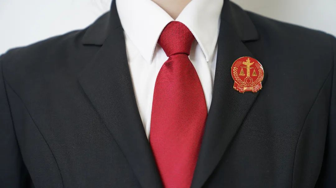 法院人,法院制服应该这样穿!_澎湃号·政务_澎湃新闻-the paper