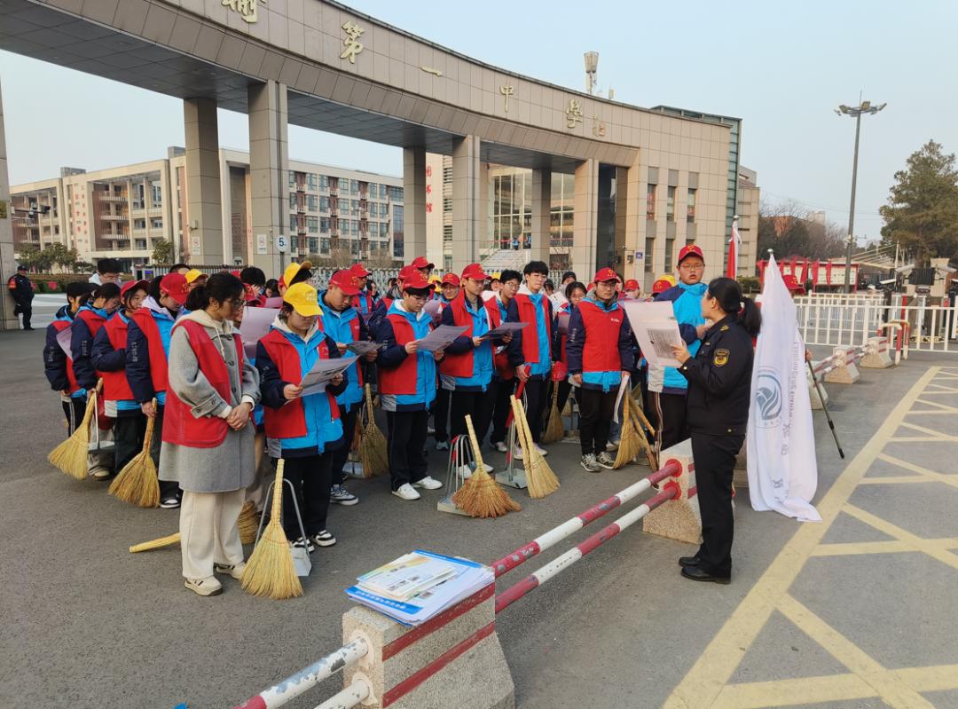 赣榆一中三个女生图片