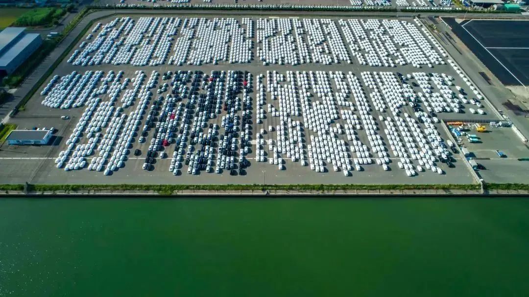 中国车企还不够卷，比亚迪就是证明